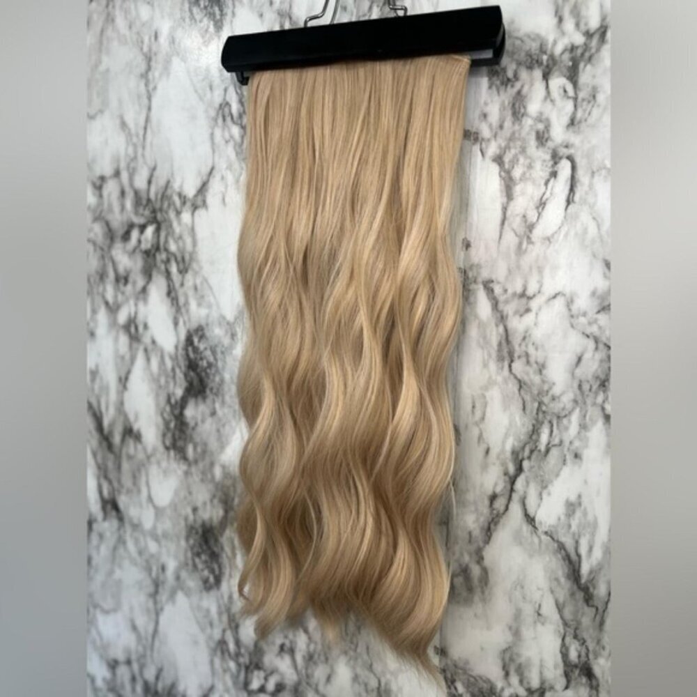 VOLUMINIZING LUXURY CLIP IN SET LIGHT BLONDE CURLY WAVE HAIR EXTENSIONS SET - Picture 6 of 7